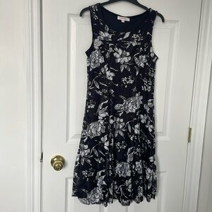 SUMMER SALE- Jolie robe noir et blanc. Grenier